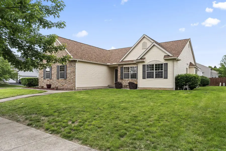 5738 Little Red Rover Street, Groveport, OH 43125 - #3