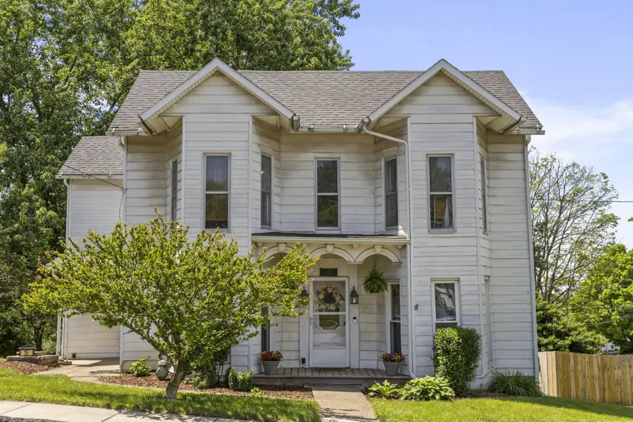 15 Southwest Street, Thornville, OH 43076 - #2