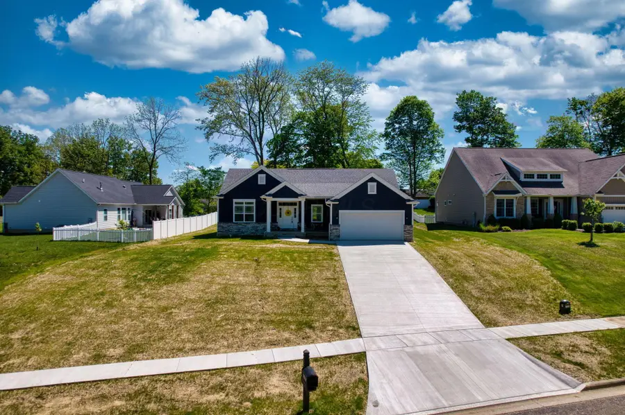 1725 Pleasantview Drive, Lancaster, OH 43130 - #3