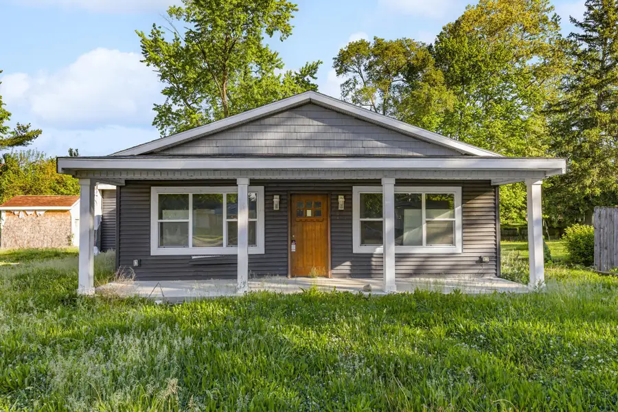 3317 Latonia Court, Columbus, OH 43232 - #2