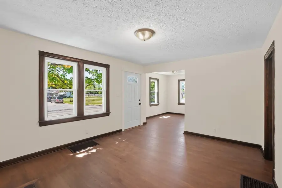 1988 E 5th Avenue, Columbus, OH 43219 - #3