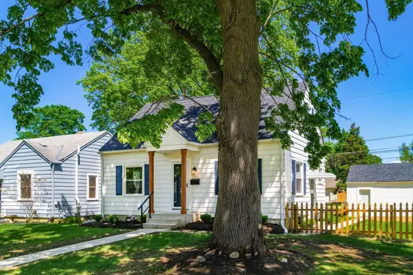 392 E Jeffrey Place, Columbus, OH 43214