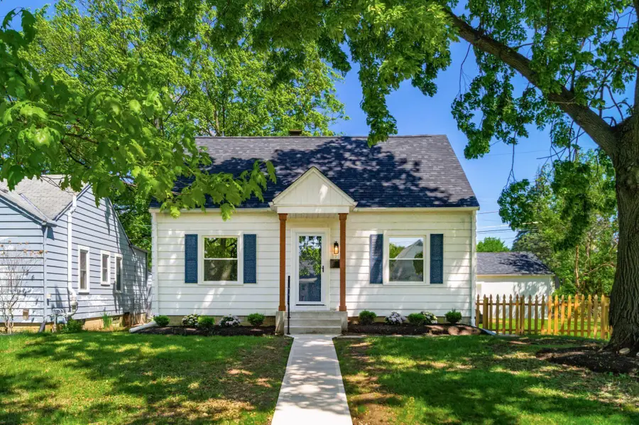 392 E Jeffrey Place, Columbus, OH 43214 - #2