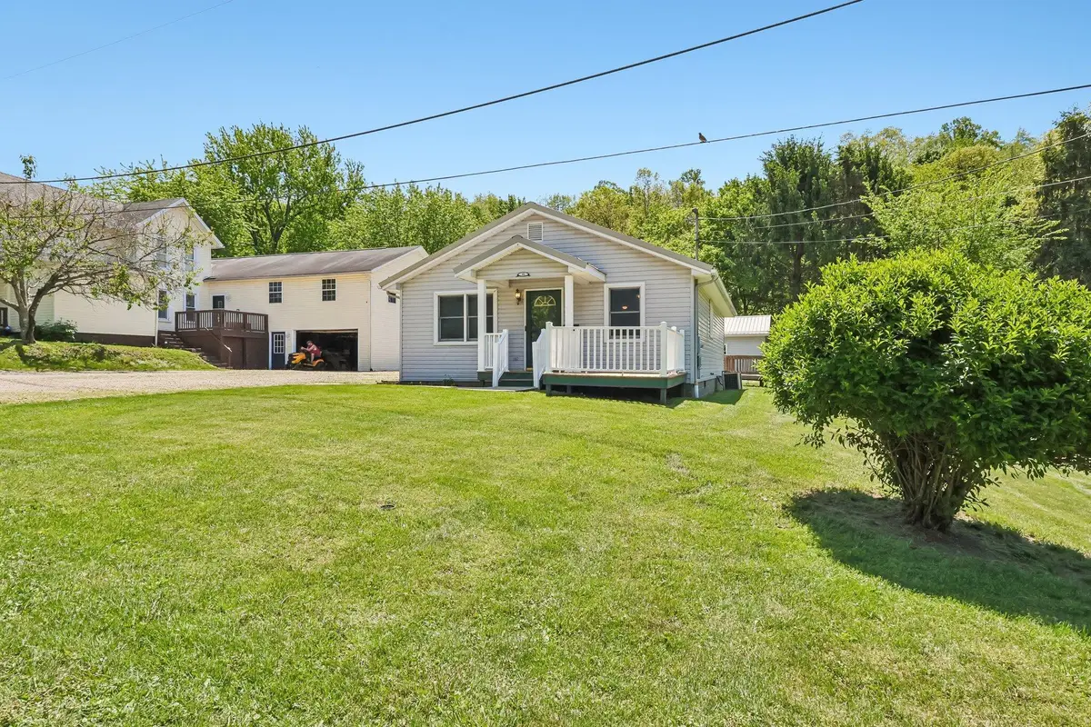 99 N 20th Street, Coshocton, OH 43812 - #1