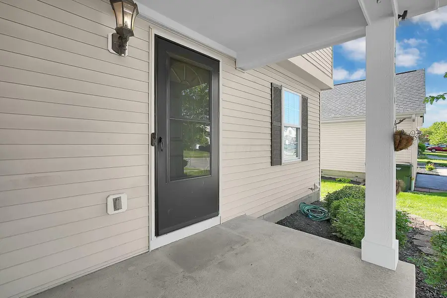 2206 Rolling Street, Grove City, OH 43123 - #2