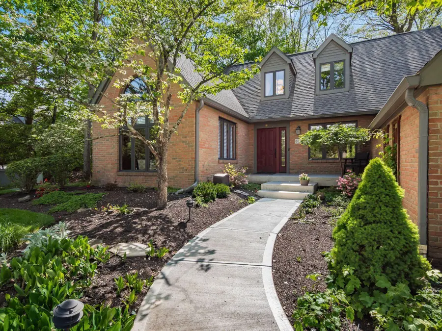 8403 Beeswing Court, Dublin, OH 43017 - #2