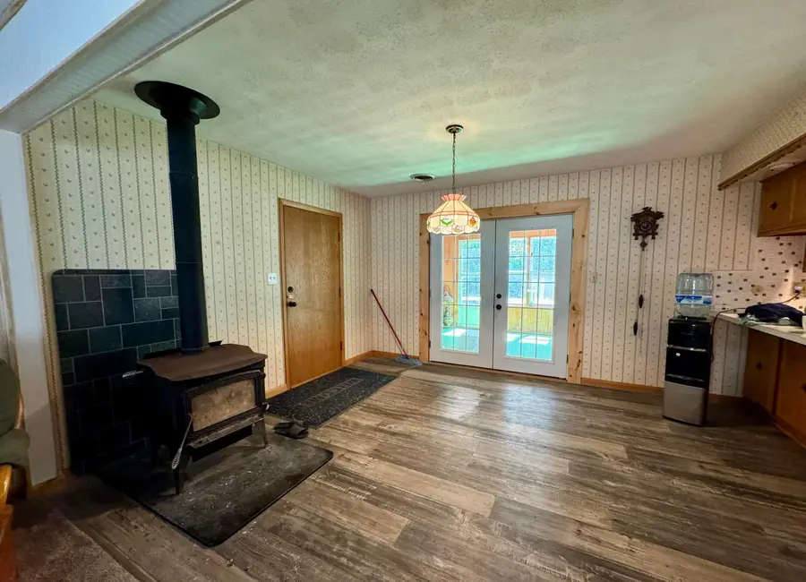 122 Saint Charles Street, Nelsonville, OH 45764 - #3