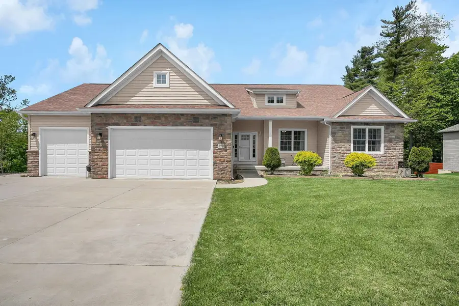 390 Laurel Oak Lane, Heath, OH 43056 - #2