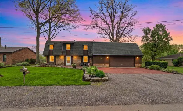 8095 Blue Heron Cv, Huntsville, OH 43324