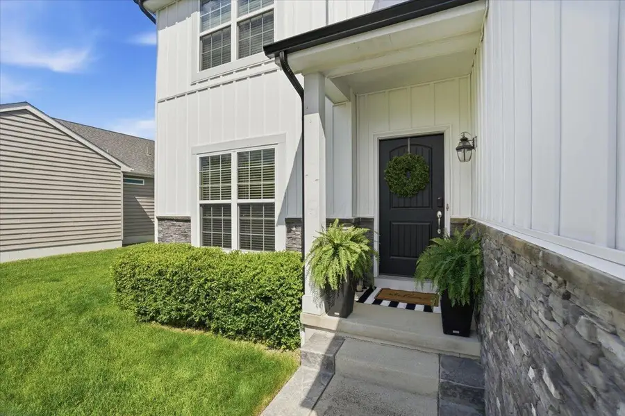 6412 Dickens Lane, Plain City, OH 43064 - #3