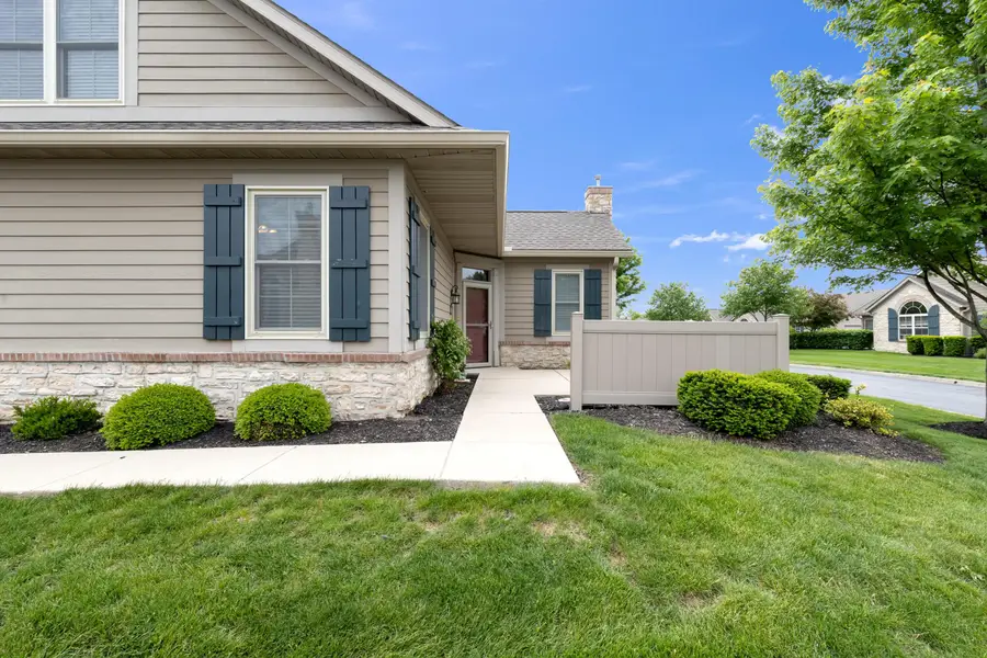 4229 Waterside Place, Grove City, OH 43123 - #2