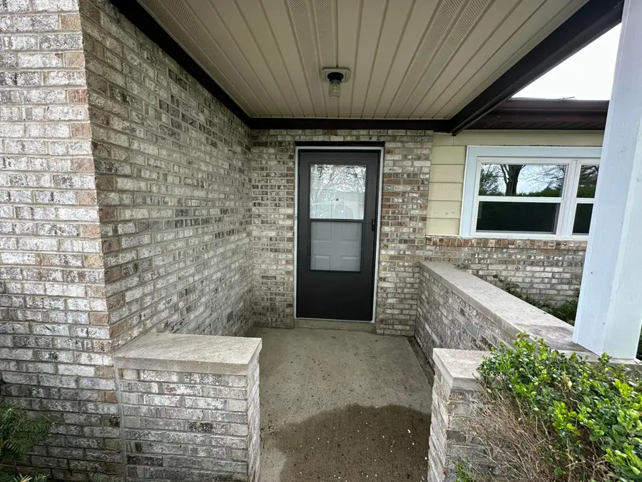3026 Baker Hill Road, Columbus, OH 43207 - #3