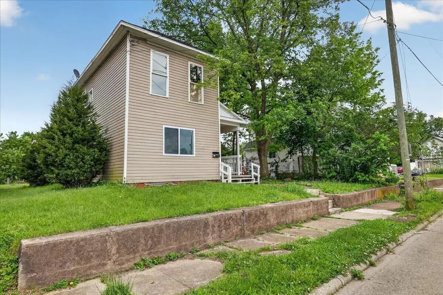 84 Curtis Avenue, Newark, OH 43055 - #3