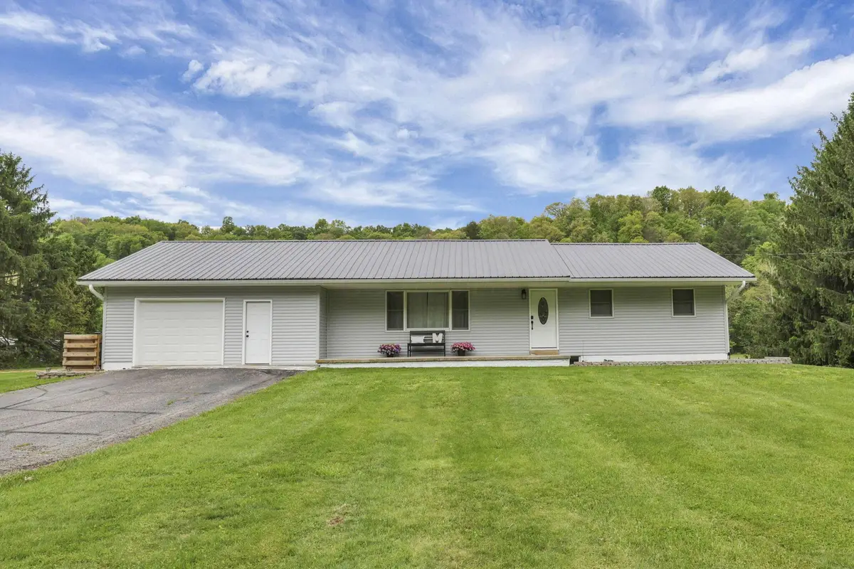 4377 Hickman Road Ne, Newark, OH 43055 - #1