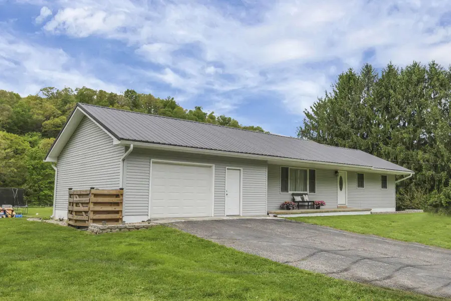 4377 Hickman Road Ne, Newark, OH 43055 - #3