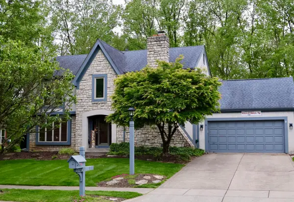 6741 Lakeside Circle W, Columbus, OH 43085