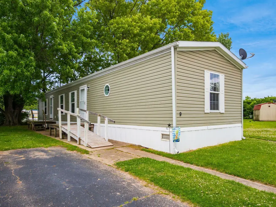 9 Tomahawk Circle, Chillicothe, OH 45601 - #3