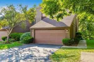 2110 Willowick Square, Columbus, OH 43229