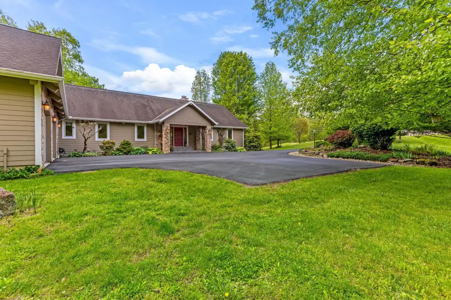 3040 West Point Road Se, Lancaster, OH 43130 - #3