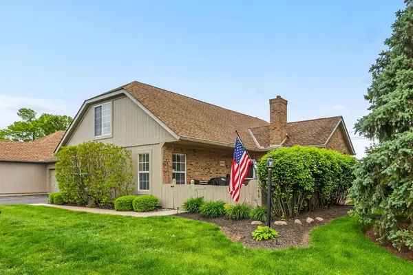 5846 Willow Lake Drive, Grove City, OH 43123
