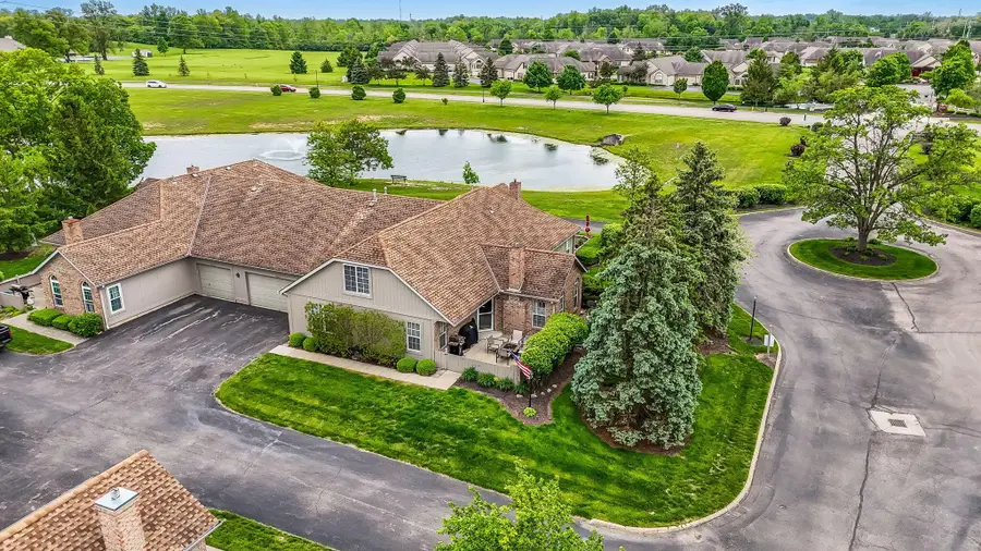 5846 Willow Lake Drive, Grove City, OH 43123 - #3