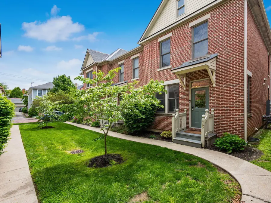 965 Delaware Avenue, Columbus, OH 43201 - #2