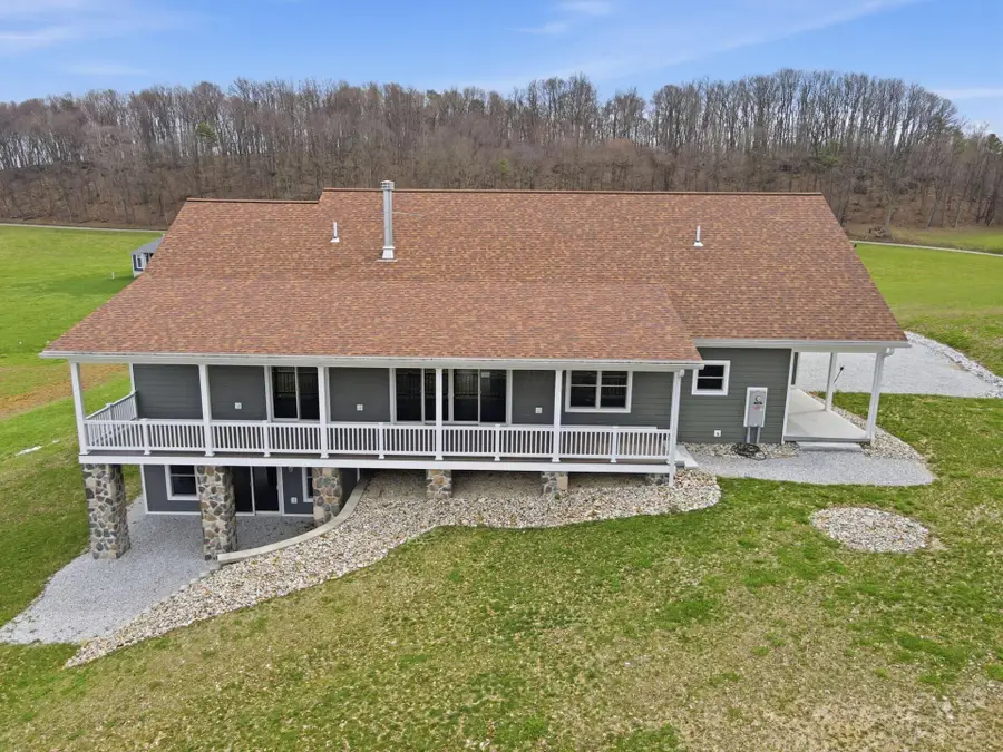 3597 Country Club Road Sw, Lancaster, OH 43130 - #2