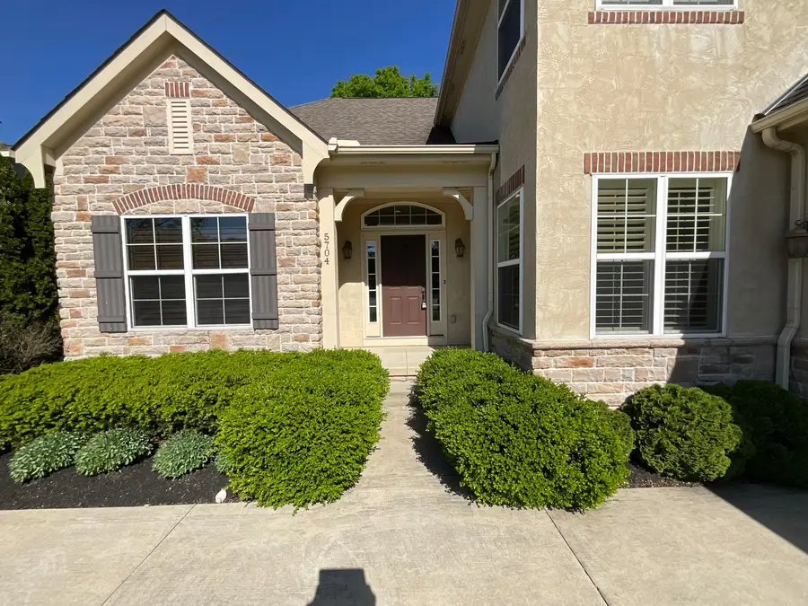 5704 Juliana Place, Columbus, OH 43235 - #3