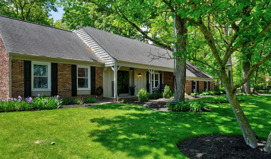 1375 Hickory Ridge Lane, Columbus, OH 43235 - #3