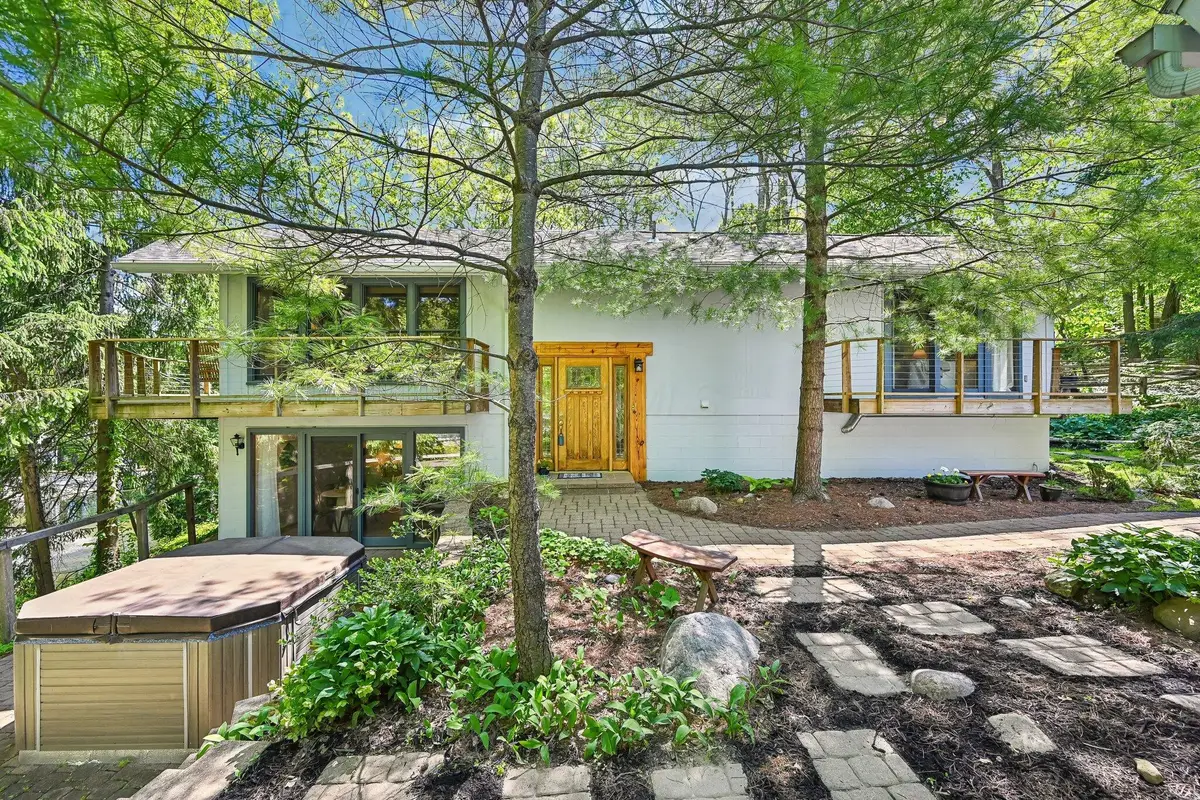 790 Maple Drive, Columbus, OH 43235 - #1
