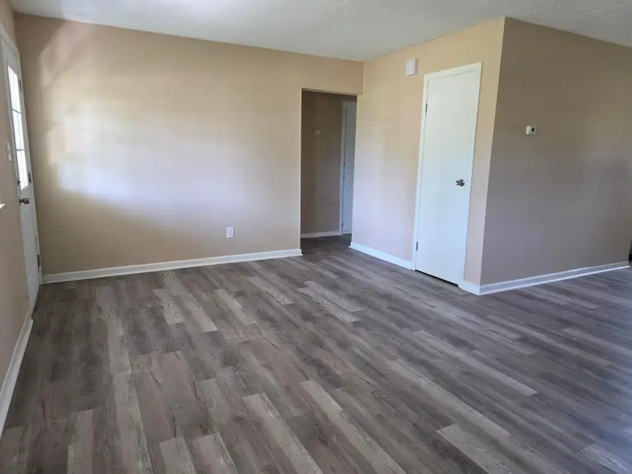 3054 Wadsworth Court, Columbus, OH 43232 - #2