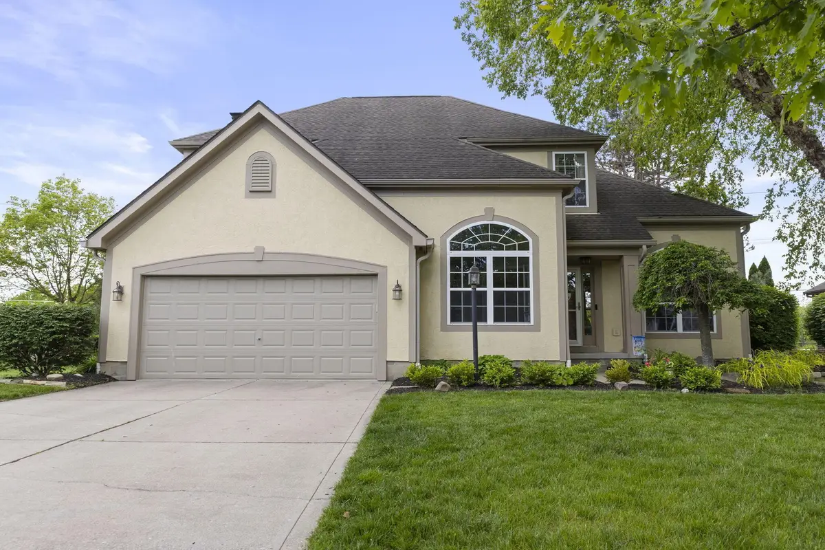 859 Dunvegan Court, Pickerington, OH 43147 - #1