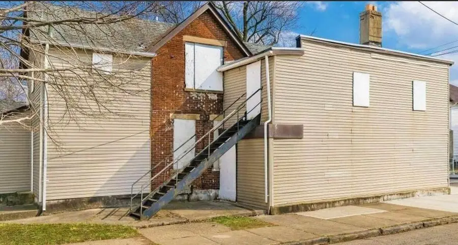 352 E Innis Avenue, Columbus, OH 43207 - #2