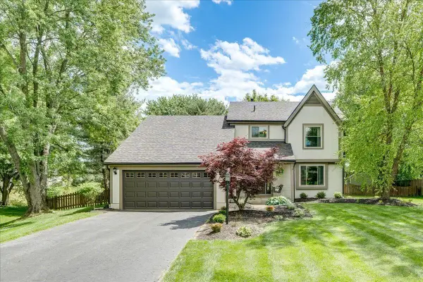 12330 Woodsfield Place, Pickerington, OH 43147