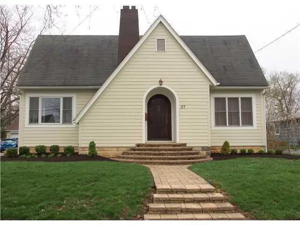 97 Richmond Avenue, London, OH 43140
