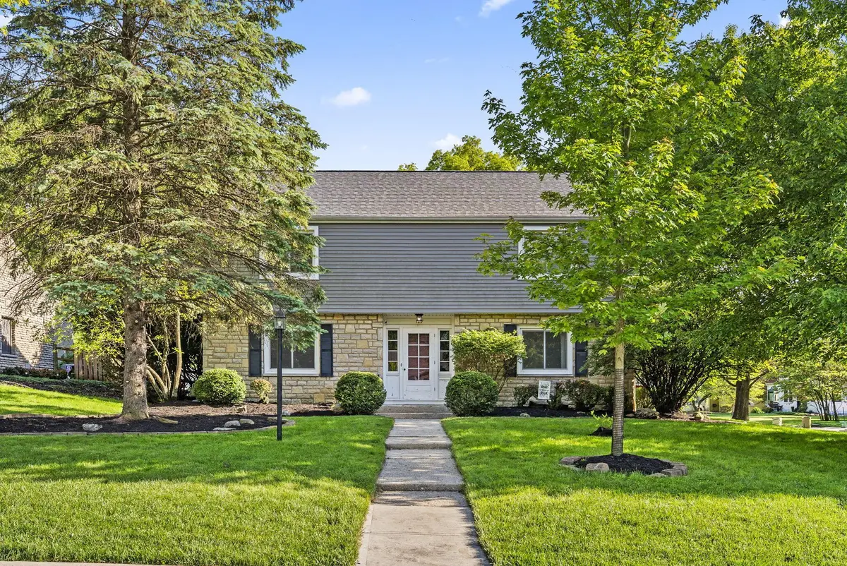 187 W Riverglen Drive, Columbus, OH 43085 - #1