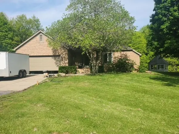 2180 Blacks Road Sw, Hebron, OH 43025