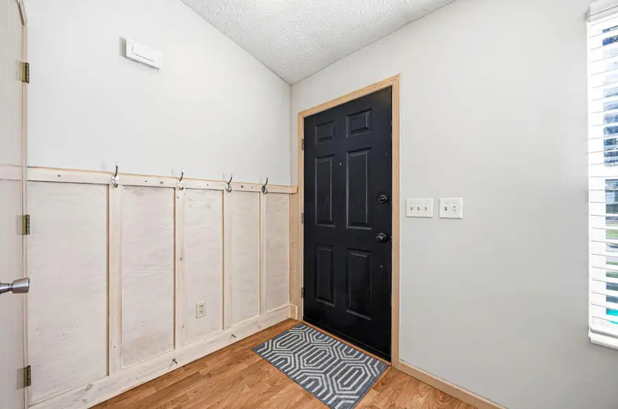 2197 Brookbank Drive, Grove City, OH 43123 - #3