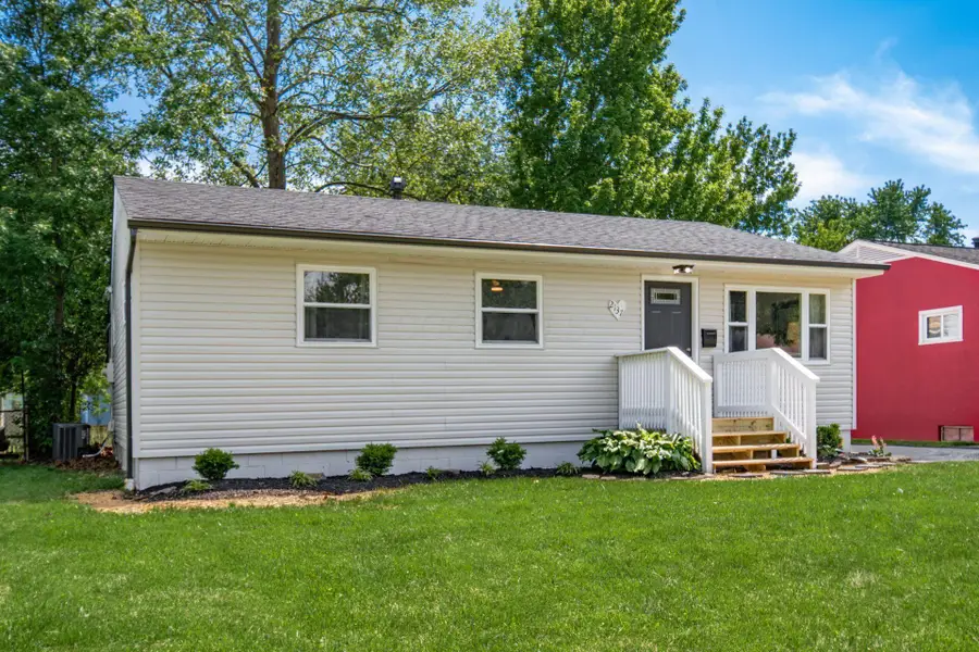 2137 Ward Road, Columbus, OH 43224 - #3