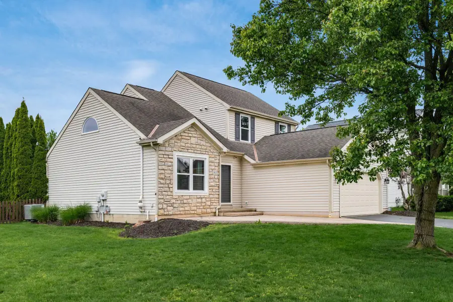 363 Abbotsbury Court, Westerville, OH 43082 - #3