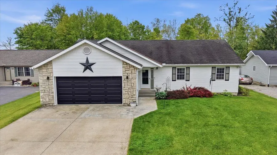 749 Country Club Drive, Howard, OH 43028 - #2