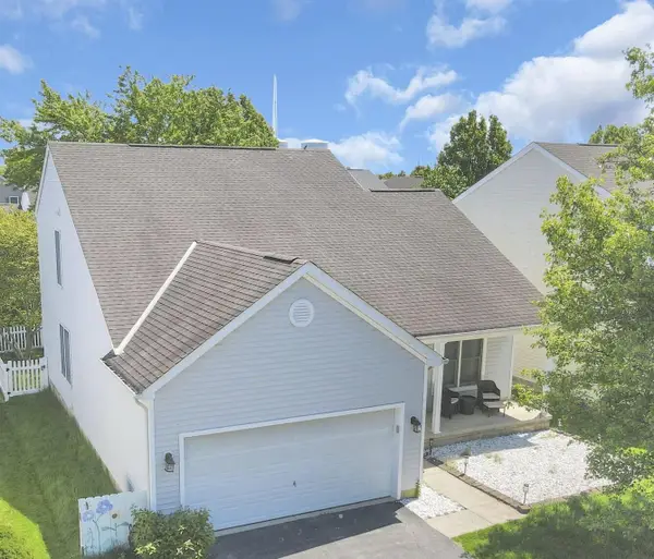 8578 Smokey Hollow Drive, Lewis Center, OH 43035