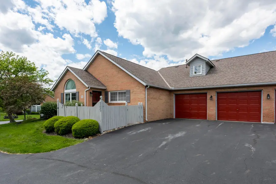 5392 Pond View Drive, Westerville, OH 43081 - #2