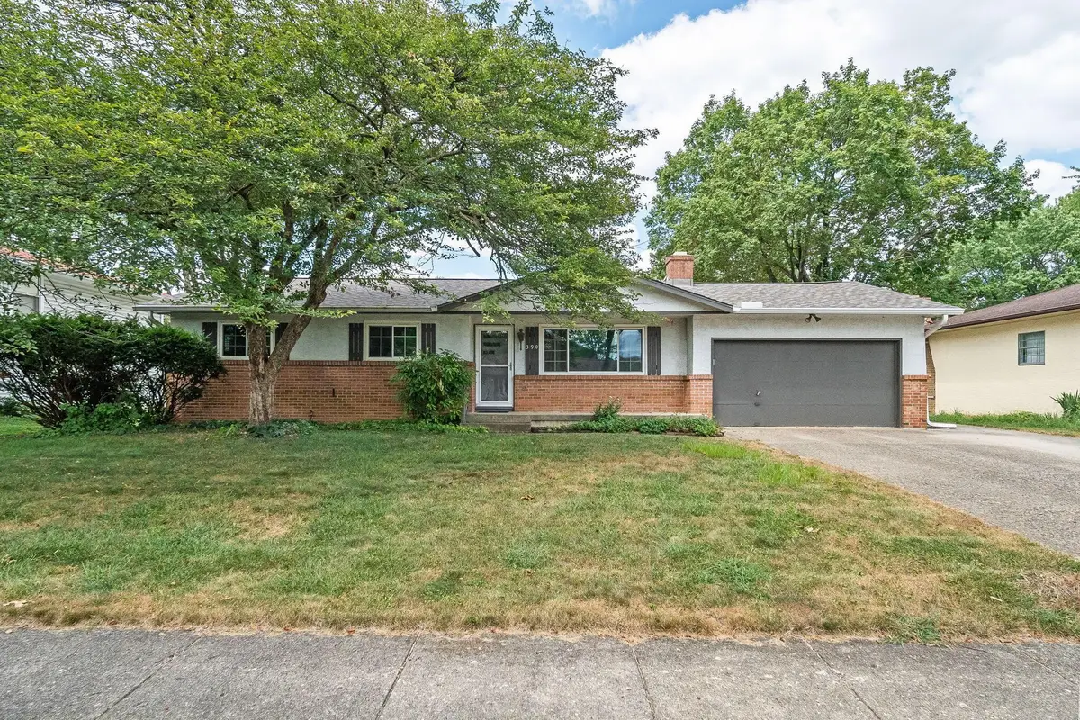 390 Dunbarton Road, Columbus, OH 43230 - #1