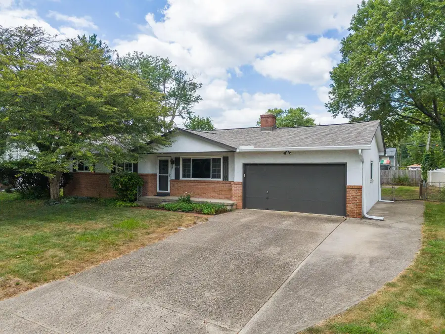 390 Dunbarton Road, Columbus, OH 43230 - #2