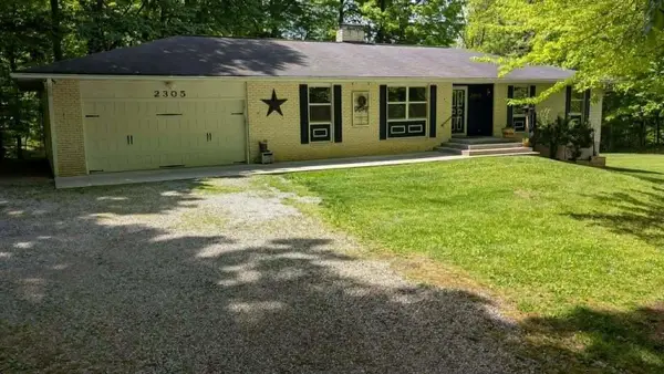 2305 Ivy Lane Ne, Lancaster, OH 43130