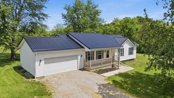 2970 Blacklick Eastern Road Ne, Millersport, OH 43046