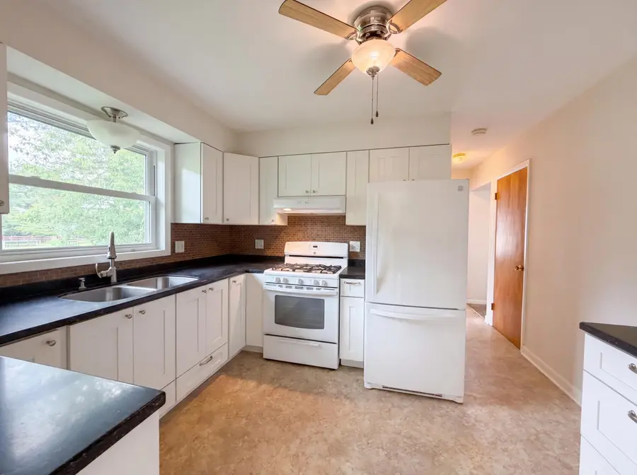 325 Kanawha Road, Lancaster, OH 43130 - #2