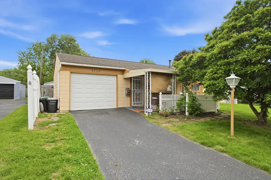 3532 Tremaine Road, Columbus, OH 43232 - #2
