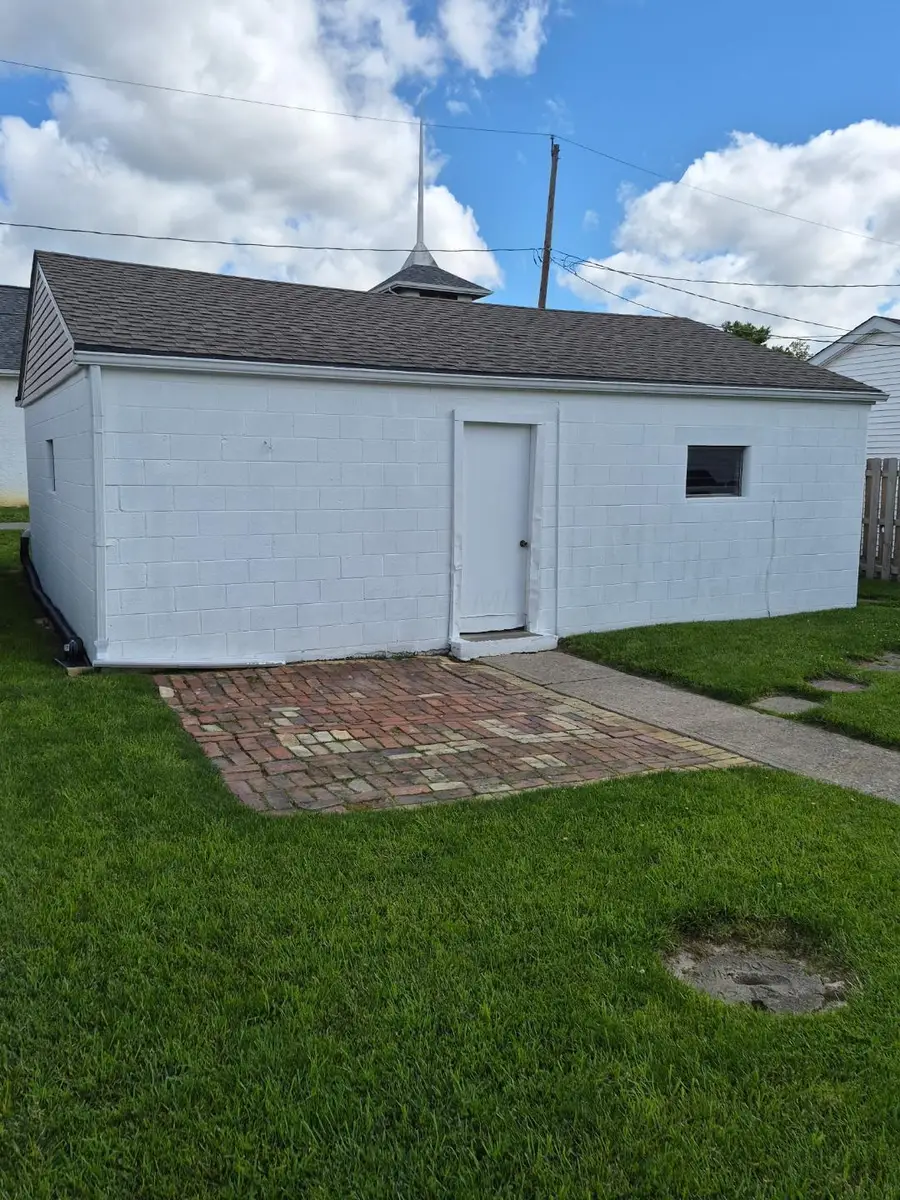 2474 Valleyview Drive, Columbus, OH 43204 - #3